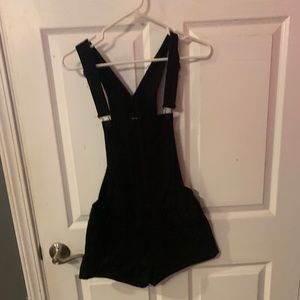 Pacsun black overall shorts